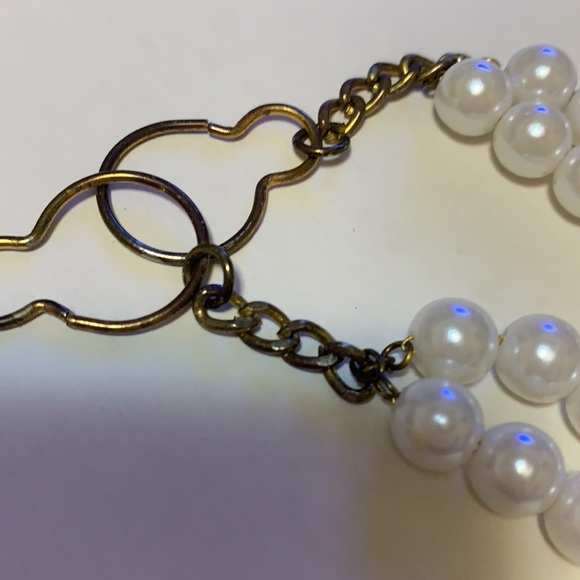 Vintage 50’s PINUP RETRO Rockabilly Swing Era PEARL SWEATER CLIP GUARD BUTTON - Picture 6 of 6